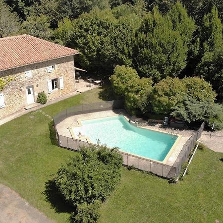 Gite 4 Personnes Situe Aux Portes Du Perigord Saint-Adjutory ภายนอก รูปภาพ