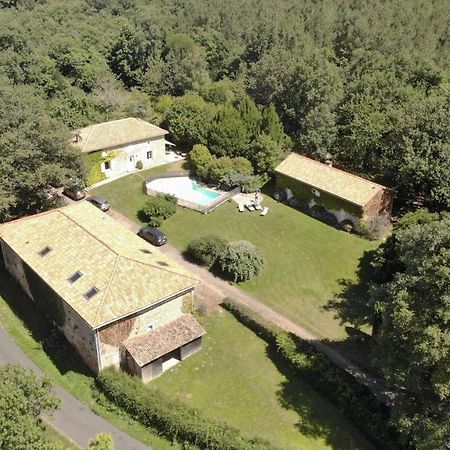 Gite 4 Personnes Situe Aux Portes Du Perigord Saint-Adjutory ภายนอก รูปภาพ